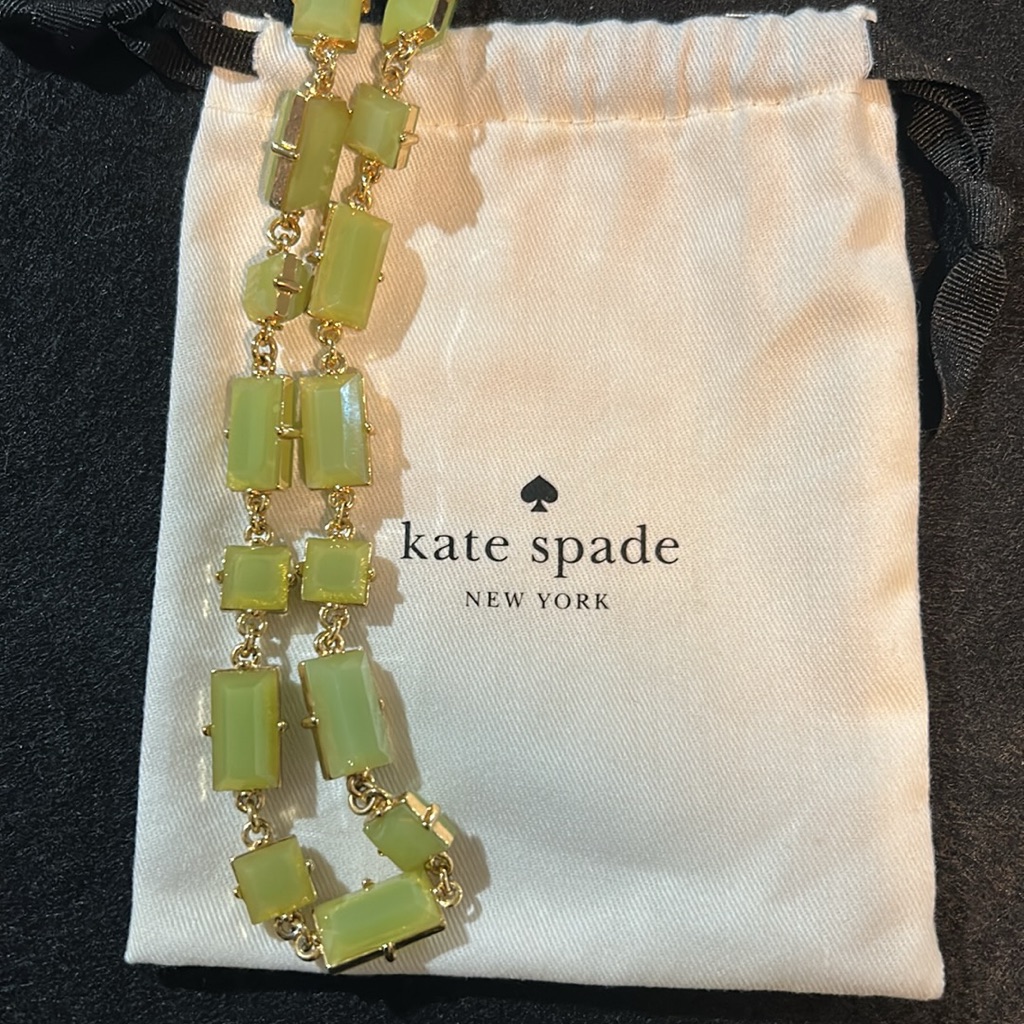 Kate Spade Elegant Gold And Green Necklace